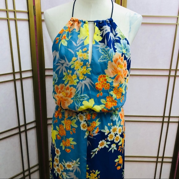 Guess Dresses & Skirts - Guess maxi dress.